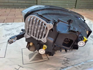 2024 VW TAIGO IQ LED HEADLIGHT LEFT SIDE FOR SALE. IN EXCELLENT CONDITION