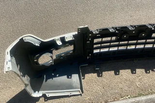 2020 MITSUBISHI PAJERO FRONT BUMPER FOR SALE. IN EXCELLENT CONDITION