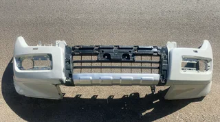 2020 MITSUBISHI PAJERO FRONT BUMPER FOR SALE. IN EXCELLENT CONDITION