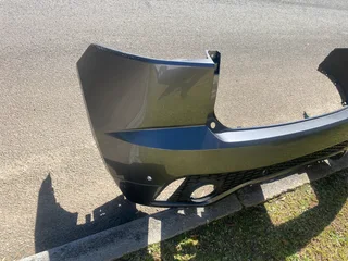 2019 JAGUAR F-PACE R-SPORT REAR BUMPER FOR SALE. IN PRISTINE CONDITION