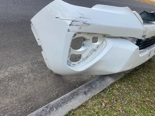 2018 TOYOTA FORTUNER GD-6 FRONT BUMPER FOR SALE. IN PRISTINE CONDITION