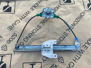 2024 RENAULT TRIBER LEFT REAR MANUAL WINDOW MECHANISM FOR SALE. IN PRISTINE CONDITION