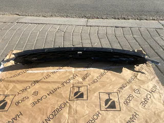 2020 KIA SELTOS GT-LINE RADIATOR GRILLE FOR SALE. IN PRISTINE CONDITION