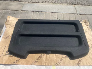 2017 Renault Duster Parcel Shelf For Sale. In Pristine Condition