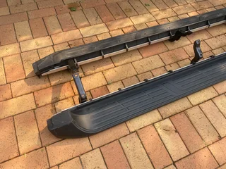 2024 TOYOTA HILUX GD-6 DOUBLE CAB SIDE STEPS FOR SALE. BRAND NEW