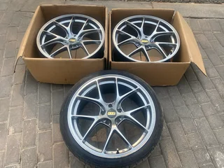 BBS CI-R 19X9 5X120 ET44 PLATINUM SATIN MAG RIMS FOR SALE. IN PRISTINE CONDITION