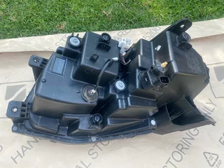 2024 MAHINDRA SCORPIO FULL LED HEADLIGHT RIGHT SIDE FOR SALE. IN PRISTINE CONDITION