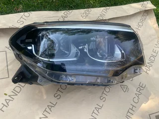 2024 MAHINDRA SCORPIO FULL LED HEADLIGHT RIGHT SIDE FOR SALE. IN PRISTINE CONDITION