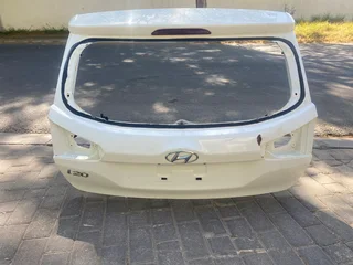 2019 HYUNDAI I20 TAILGATE SHELL FOR SALE. IN EXCELLENT CONDITION