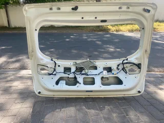 2019 HYUNDAI I20 TAILGATE SHELL FOR SALE. IN EXCELLENT CONDITION