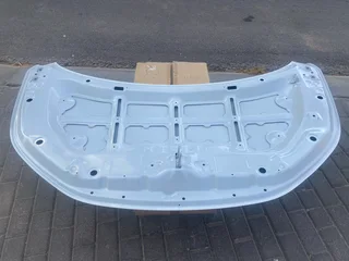 2024 SUZUKI FRONX/TOYOTA STARLET CROSS BONNET HOOD FOR SALE. IN PRISTINE CONDITION