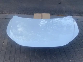 2024 SUZUKI FRONX/TOYOTA STARLET CROSS BONNET HOOD FOR SALE. IN PRISTINE CONDITION