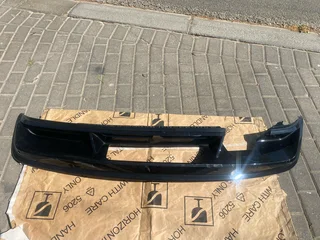 2020 Vw Tiguan R-line Rear Bumper Diffuser For Sale. In Excellent Condition