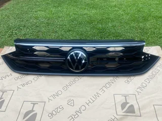 2024 Vw Taigo R-line Radiator Grille For Sale. In Pristine Condition