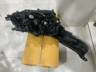 2023 TOYOTA FORTUNER BI-BEAM LED HEADLIGHT LEFT SIDE FOR SALE. IN EXCELLENT CONDITION