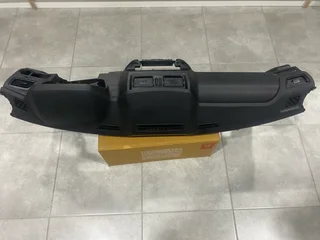 2025 MAHINDRA PIK UP S11 DASHBOARD FOR SALE. IN EXCELLENT CONDITION