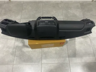 2025 MAHINDRA PIK UP S11 DASHBOARD FOR SALE. IN EXCELLENT CONDITION