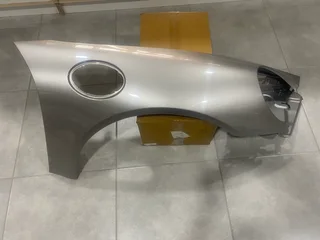 2017 Porsche 911 Carrera  Right Front Aluminium Fender For Sale. In Pristine Condition