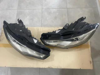 2017 AUDI A6 XENON HEADLIGHTS FOR SALE. IN EXCELLENT CONDITION