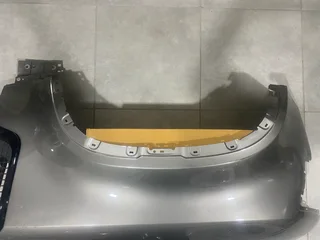 2022 LAND ROVER DEFENDER LEFT FRONT FENDER FOR SALE. IN PRISTINE CONDITION