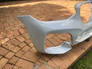 2021 BMW X3 G01 FRONT BUMPER FOR SALE. IN EXCELLENT CONDITION