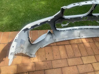 2021 BMW X3 G01 FRONT BUMPER FOR SALE. IN EXCELLENT CONDITION