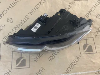 2024 VW POLO 9 FULL LED HEADLIGHT LEFT SIDE FOR SALE. IN EXCELLENT CONDITION