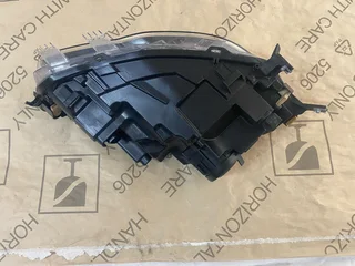 2024 VW POLO 9 FULL LED HEADLIGHT LEFT SIDE FOR SALE. IN EXCELLENT CONDITION