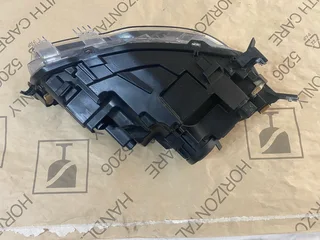 2024 VW POLO 9 FULL LED HEADLIGHT LEFT SIDE FOR SALE. IN EXCELLENT CONDITION