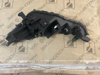 2024 TOYOTA COROLLA CROSS FULL LED HEADLIGHT RIGHT SIDE FOR SALE. IN PRISTINE CONDITION