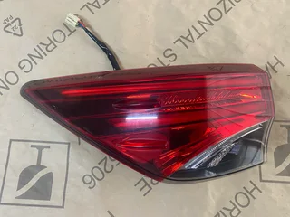 2022 TOYOTA FORTUNER GD-6 LED OUTER TAIL LIGHT LEFT SIDE FOR SALE. IN PRISTINE CONDITION