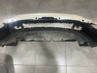 2015 FIAT 500 FRONT BUMPER FOR SALE. IN EXCELLENT CONDITION