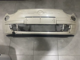 2015 FIAT 500 FRONT BUMPER FOR SALE. IN EXCELLENT CONDITION