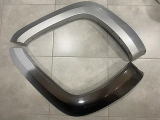 2014 Vw Amarok Double Cab Front Fenders Arch Mouldings For Sale. In Excellent Condition