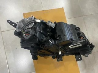 2022 TOYOTA URBAN CRUISER FULL LED HEADLIGHT LEFT SIDE FOR SALE. IN EXCELLENT CONDITION