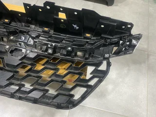 2025 SUZUKI FRONX RADIATOR GRILLE FOR SALE. IN PRISTINE CONDITION