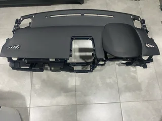 2024 TOYOTA COROLLA CROSS DASHBOARD FOR SALE. IN PRISTINE CONDITION