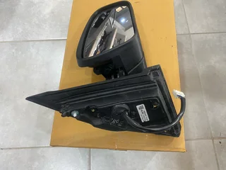 2024 NISSAN MAGNITE ELECTRONIC DOOR MIRROR RIGHT SIDE FOR SALE. IN EXCELLENT CONDITION
