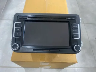 2016 Vw Amarok Radio For Sale. In Pristine Condition