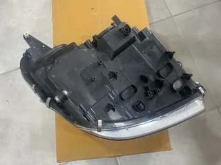 2005 MERCEDES BENZ SLK KOMPRESSOR HEADLIGHT LEFT SIDE FOR SALE. BRAND NEW