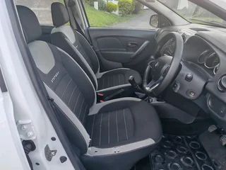 2018 renault sandero stepway R89900