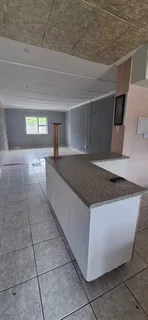 House for rent semi attached to the main house. Umtentweni