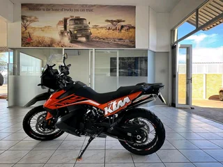 KTM 790 ADVENTURE