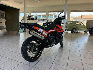 KTM 790 ADVENTURE