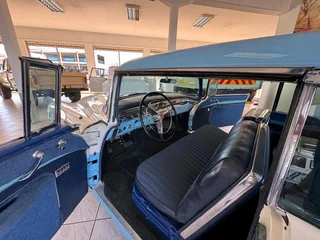 BUICK ROADMASTER 1956