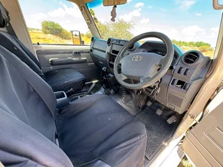 TOYOTA LAND CRUISER 4.2 DIESEL