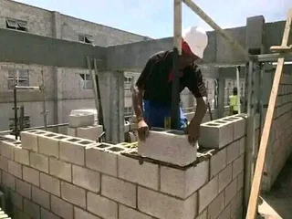 BRAAI AREAS / fire places 0814231324