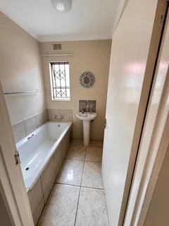 3 bedroom home to let