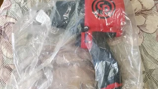 C /Pheumatice impact wrench new.