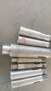 Set taper shank sleeves some used some new